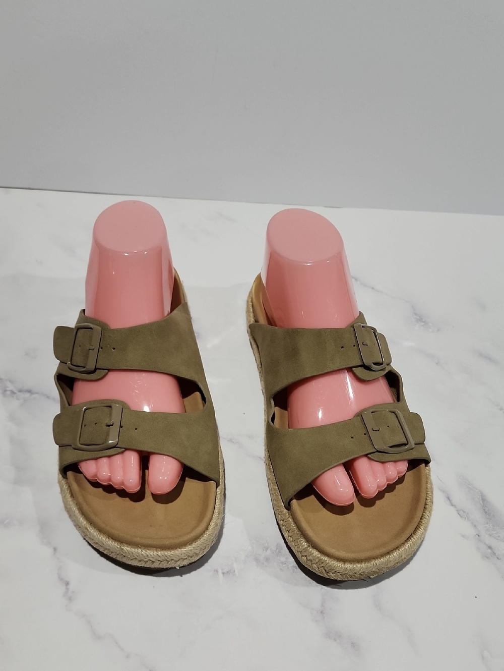 Cushionaire Tan Sandal